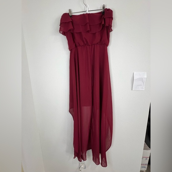 Pompous Girly Women’s Burgundy Off-Shoulder High-Low Dress Size Small 29”-48” - Picture 8 of 10